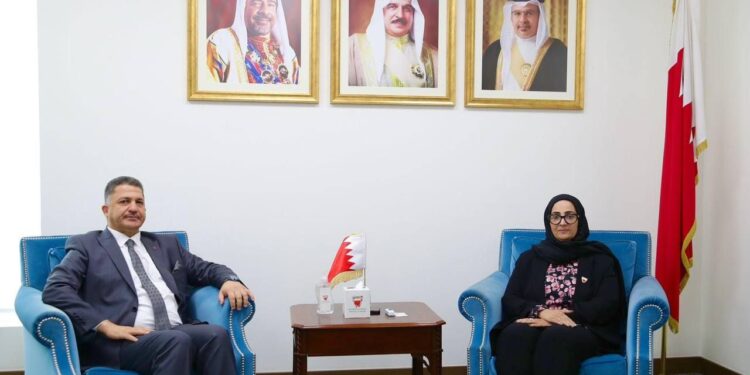 العراق و البحرين يبحثان امكانية توقيع مذكرة التفاهم في المجال الصحي