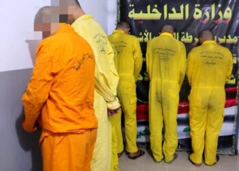 النجف .. القبض على عصابة متخصصة بسرقة الدور والمركبات