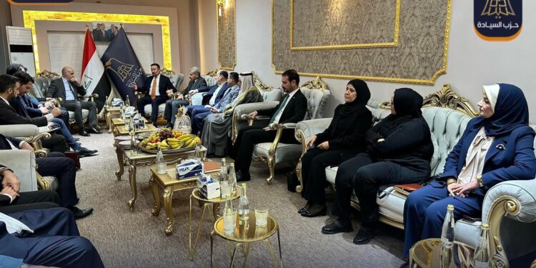 السفير التركي يلتقي قيادات وشخصيات عشائرية في كركوك