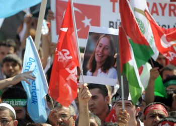 أمريكية دافعت عن الفلسطينيين وقتلها الإسرائيليون