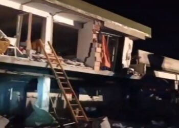 إيطاليا .. انفجار مبنى يؤوي “لاجئيــن” يخلف 31 مصابا