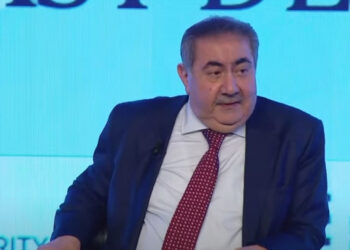 هوشيار زيباري .. قرار المحكمة الاتحادية الأخير “خاطئ جدا وغير قانوني”