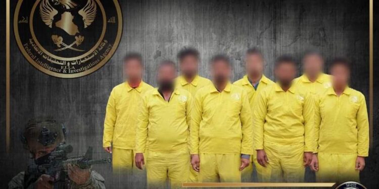 ذي قار .. الاطاحة بثمانية إرهابيين