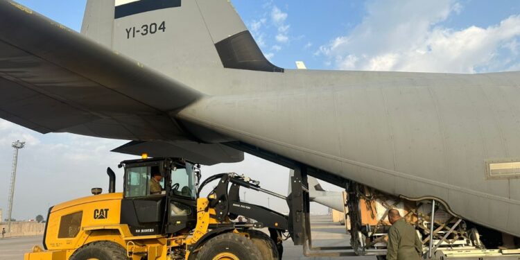 نقل مساعدات جديدة من العراق إلى غزة