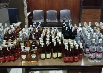 الاطاحة بشبكة لتهـــريب الكحول من اقليم كردستان الى بغداد