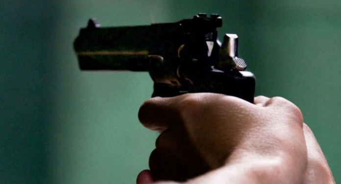 دهوك .. طالب يقتل زميله في الصف بمسدس