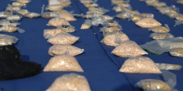 خفر السواحل يحبط عملية تهريب 20 كغم من “المخدرات”