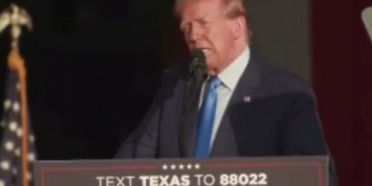 ترامب .. الإيرانيون استأذنوني قبل قصف قاعدة عين الأسد رداً على مقتل سليماني