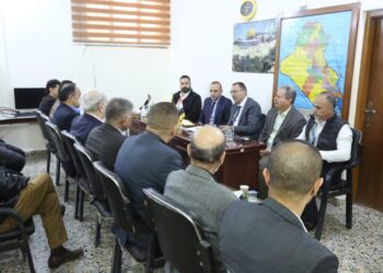 بحضور السفير احمد الرويضي اجتماع موســــع بتنسيق ومتابعة سفارة دولة فلسطين
