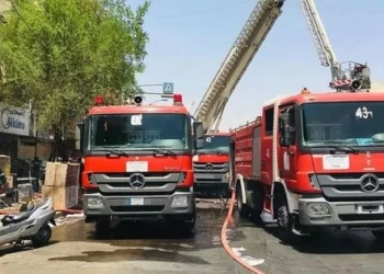 بالفيديو .. حريق بمبنى قرب المسرح الوطني وسط بغداد