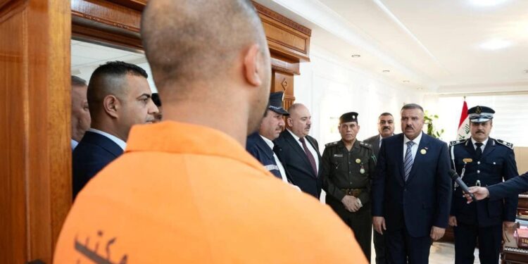 السجن لمدة سنة للسائق الذي دهس متعمداً لشرطي المرور في بغداد