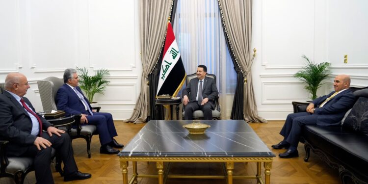 السوداني يستقبل  وفد وزاري كردي