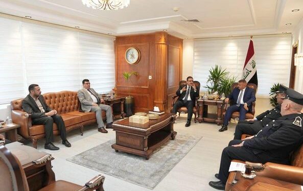 وزير الداخلية يستقبل وزير التجارة