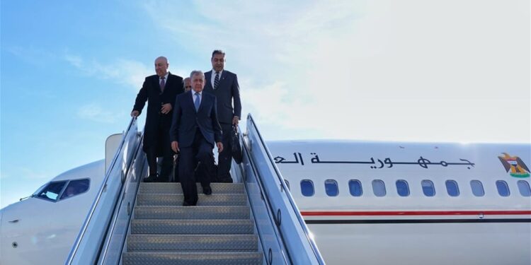 رئيس الجمهورية يغادر إلى قبرص