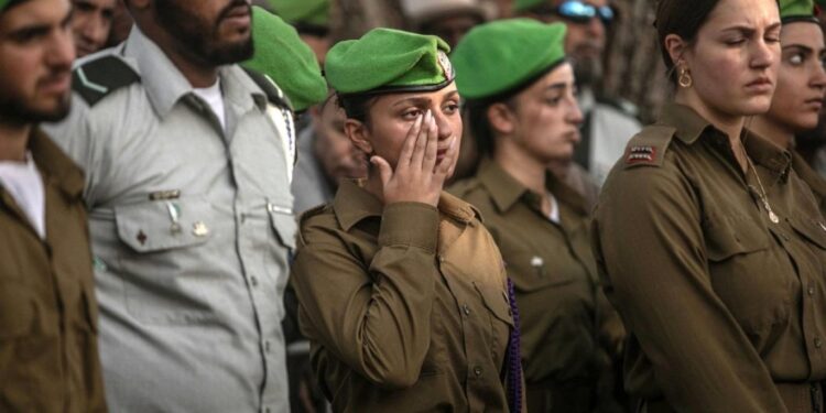 إسرائيل تعلن وفاة بعض الرهائن “غيابيا” في غزة