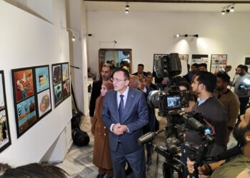 السفير الفلسطيني يفتتح معرض “الكاركاتير الدولي” في بغداد