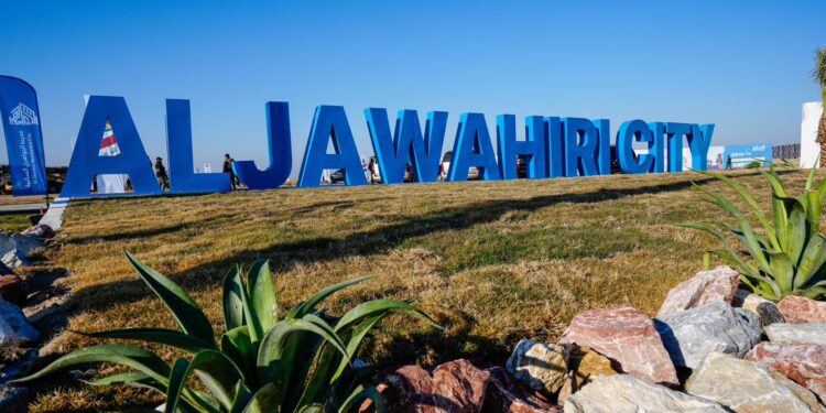 السوداني يضع حجر الأساس لمدينة الجواهري الجديدة