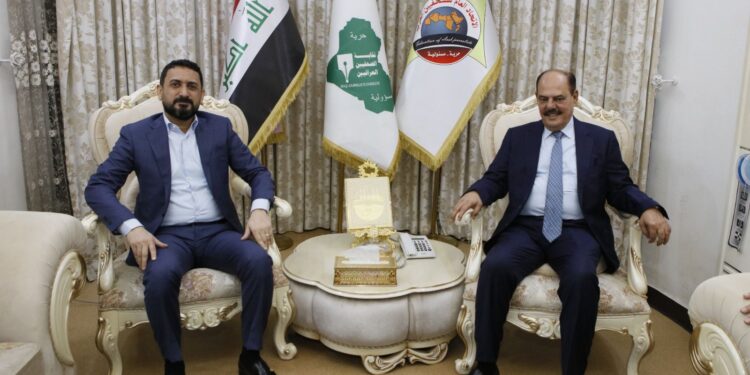 نقيب الصحفيين يستقبل الوكيل الاداري لامين بغداد