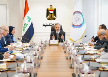 نائب رئيس مجلس الوزراء يرأس اجتماعا لمناقشة اليات تنفيذ خطة وزارة الكهرباء للعام المقبل