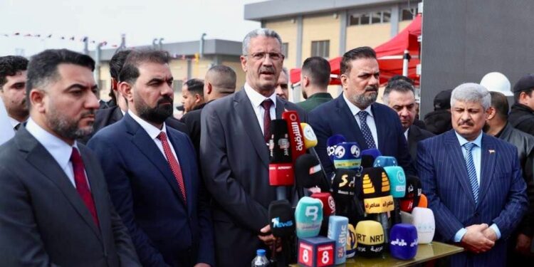 وزير النفط يفتتح مشروع وحدة التكرير الرابعة في شركة مصافي الجنوب