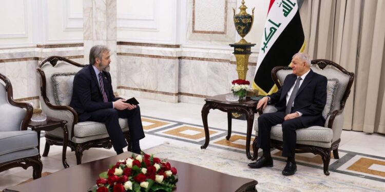 رئيس الجمهورية يستقبل السفير الصربي