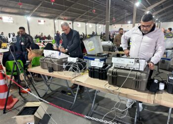 صورعمليات العد والفرز اليدوي في بغداد