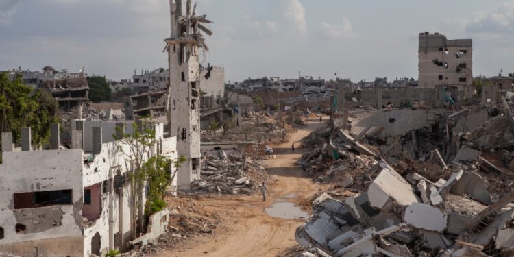 أبرز الأماكن الأثرية التي دُمــرت في غزة