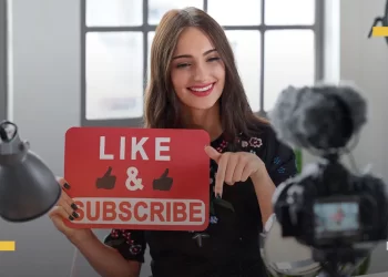 قصة 10 مؤثرين من صناع المحتوى على الإنترنت