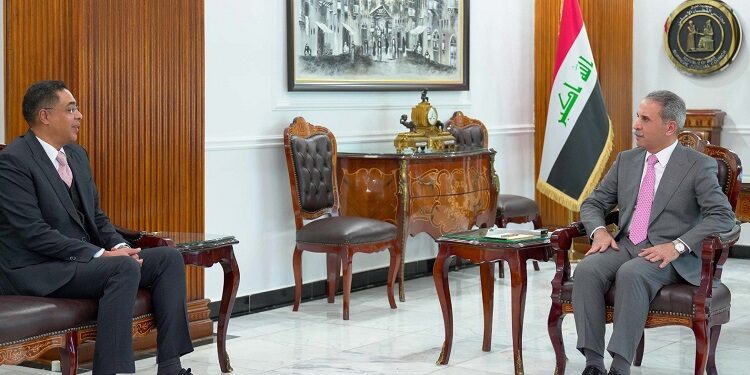 رئيس مجلس القضاء الأعلى يلتقي السفير الكويتي