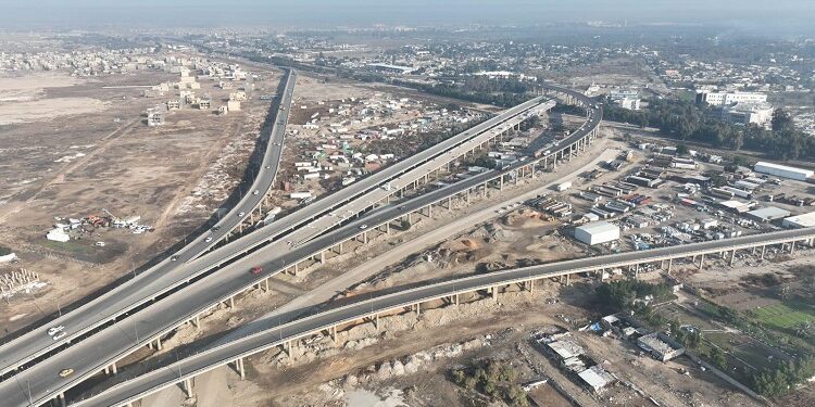 حملة كبرى لتأهيل الطرق السريعة والجسور في بغداد