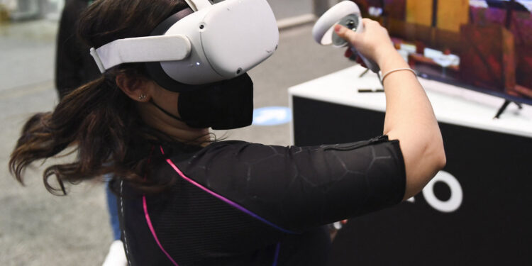 بريطانيا .. الشرطة تحقق في قضية (اغتصاب افتراضي) في عالم ميتافيرس