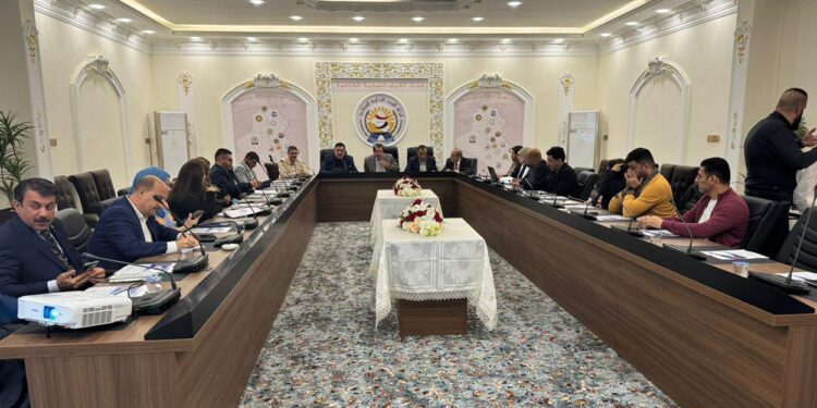 عقد مؤتمراً لتشريع قانون حق الوصول إلى المعلومة