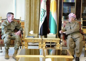مسعود بارزاني والجنرال “فول” يؤكدان على استمــرار عمل قوات التحالف في العراق وسوريا