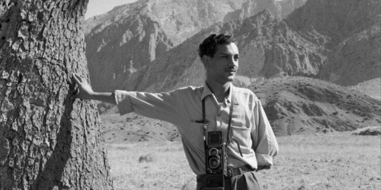 إقامة معرض فوتوغرافي للمصور العراقي الراحل لطيف العاني في جامعة نيويورك ,,”أبي المصورين العراقيين”