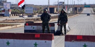 سوريا .. الحكومة تزيل حواجز أمنية من محيط حلب