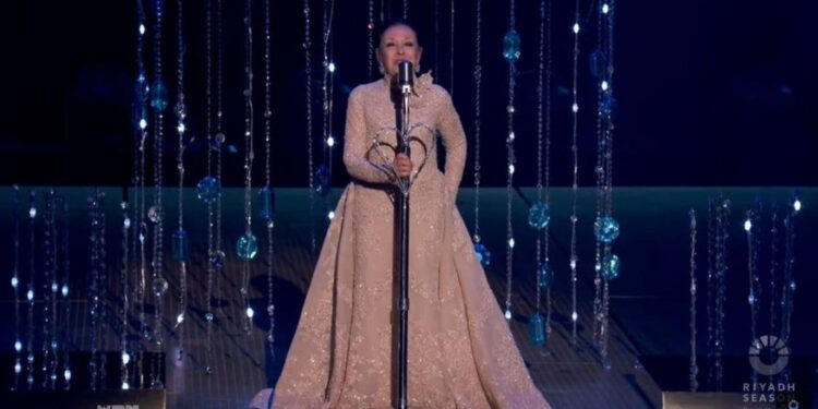 قيثــــارة الفن تطــــل بعد غياب على مسرح الرياض