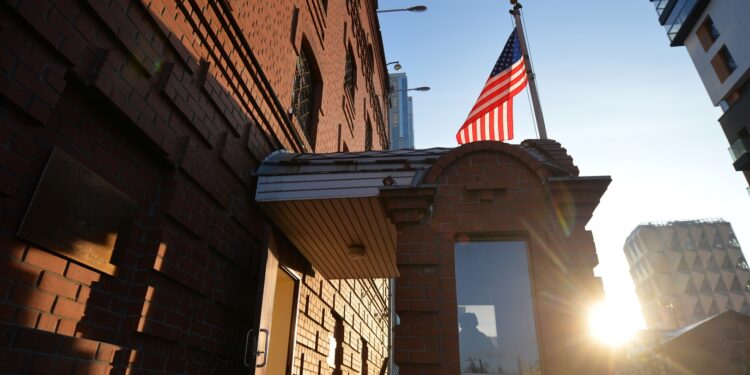 واشنطن تطـــــالب تل أبيب بتوضيـــح مقتل “فلسطيني يحمل الجنسية الأمريكية”