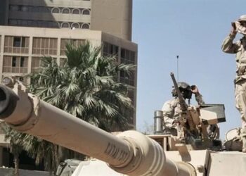 قصة “قناص بغداد” الأسطوري الذي هدد جورج بوش الابن