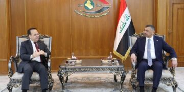 العراق يبدي استعداده لإبرام “مذكرة تفاهم” مع لبنان لمُكافحة الفساد
