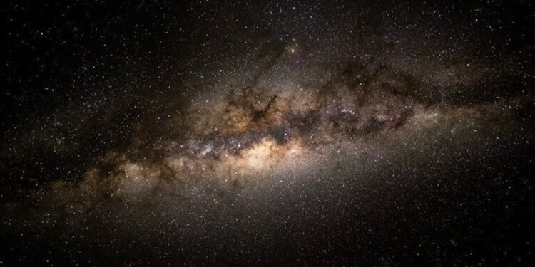 اكتشاف “نجوم قديمة مدخنة” في مجرة درب التبانة