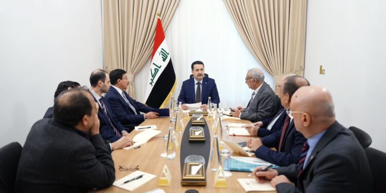 السوداني يترأس اجتماعاً لمتابعة إجراءات التحوّل إلى الدفع الإلكتروني