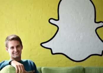 مبتكر سناب شات ينـــعى فيسبوك وتويتر ويكشف خطته في 2024