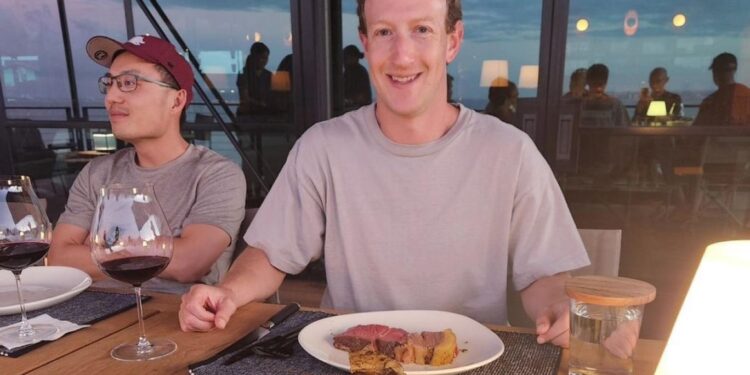 مارك زوكربيرغ يفتــــح شهية العالم على لحوم البقر الأغلى سعرا