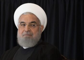 إيران تمنــــــع روحاني من الترشح لعضوية “مجلس الخبراء”