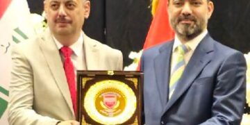 منـح جائزة روّاد المسار الرقمي العراقي لـــ نوفل ابو رغيف مجدداً في المهرجان الوطني الثاني للمحتوى الرقمي