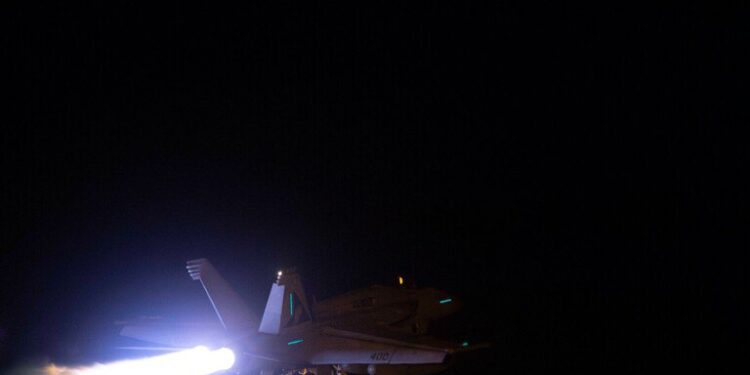 الاعلان عن ضربات جديدة على الحوثيين في اليمن