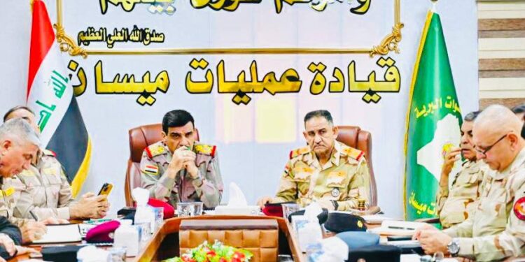رئيس اركان الجيش ونائب قائد العمليات المشتركة يؤكدان على تفعيل الدور الاستخباري ومواجهة التحديات المختلفة في ميسان