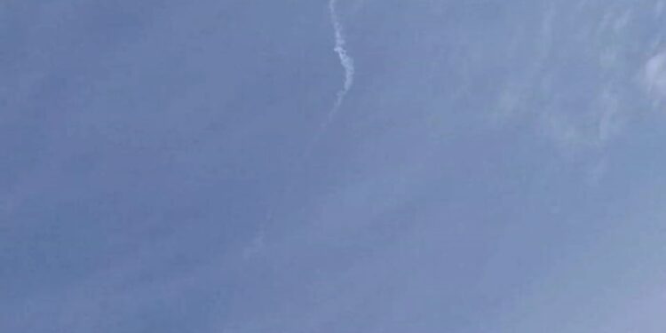 قصف اسرائيلي يستهدف محيط منطقة “السيدة زينب” في دمشق