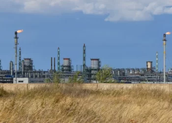 انخفاض واردات الغاز الروسي “يعــزز” آمال أوروبا في الاستغنــــاء عن موسكو