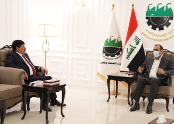 وزيـر الصناعـة يلتقي السفيـر السـوري
